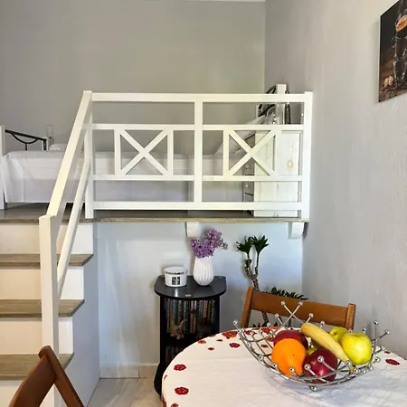 Folini House * Magaziá
